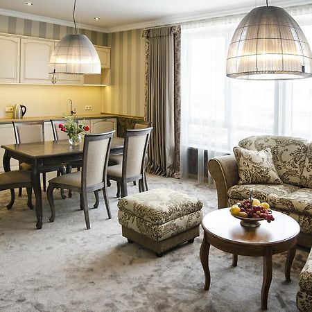 Ursula Royal Apartments Ντρουσκινινκάι Εξωτερικό φωτογραφία